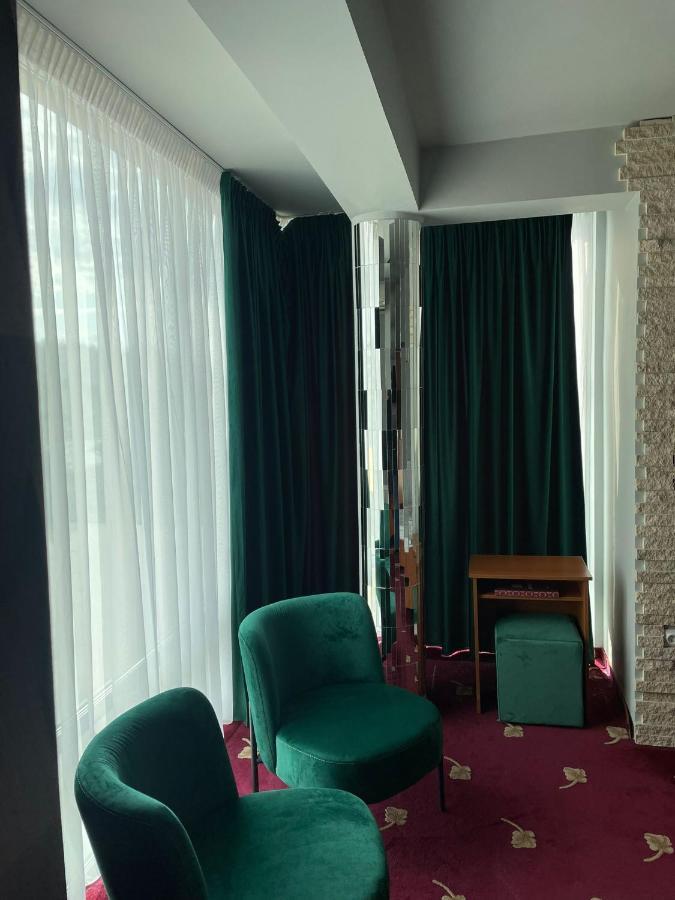 Hotel Sungarden Salin Турда Экстерьер фото